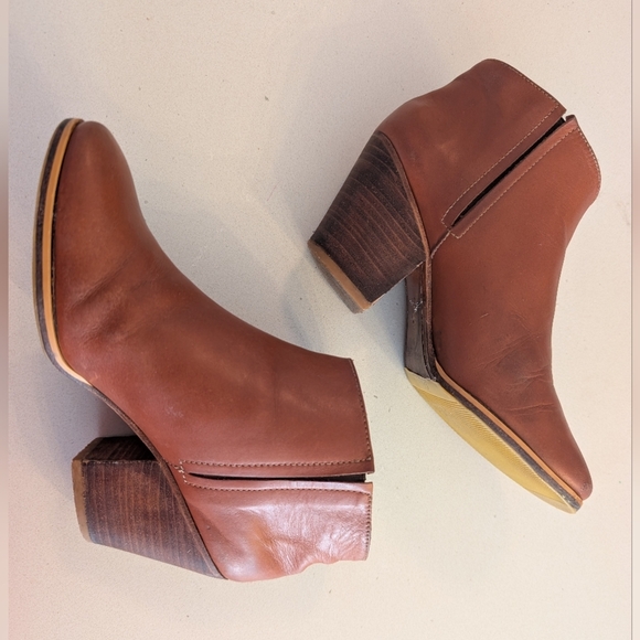 Rachel Comey “Mars” Leather Ankle Boot – Whiskey Brown (Size 6.5) - Picture 5 of 8